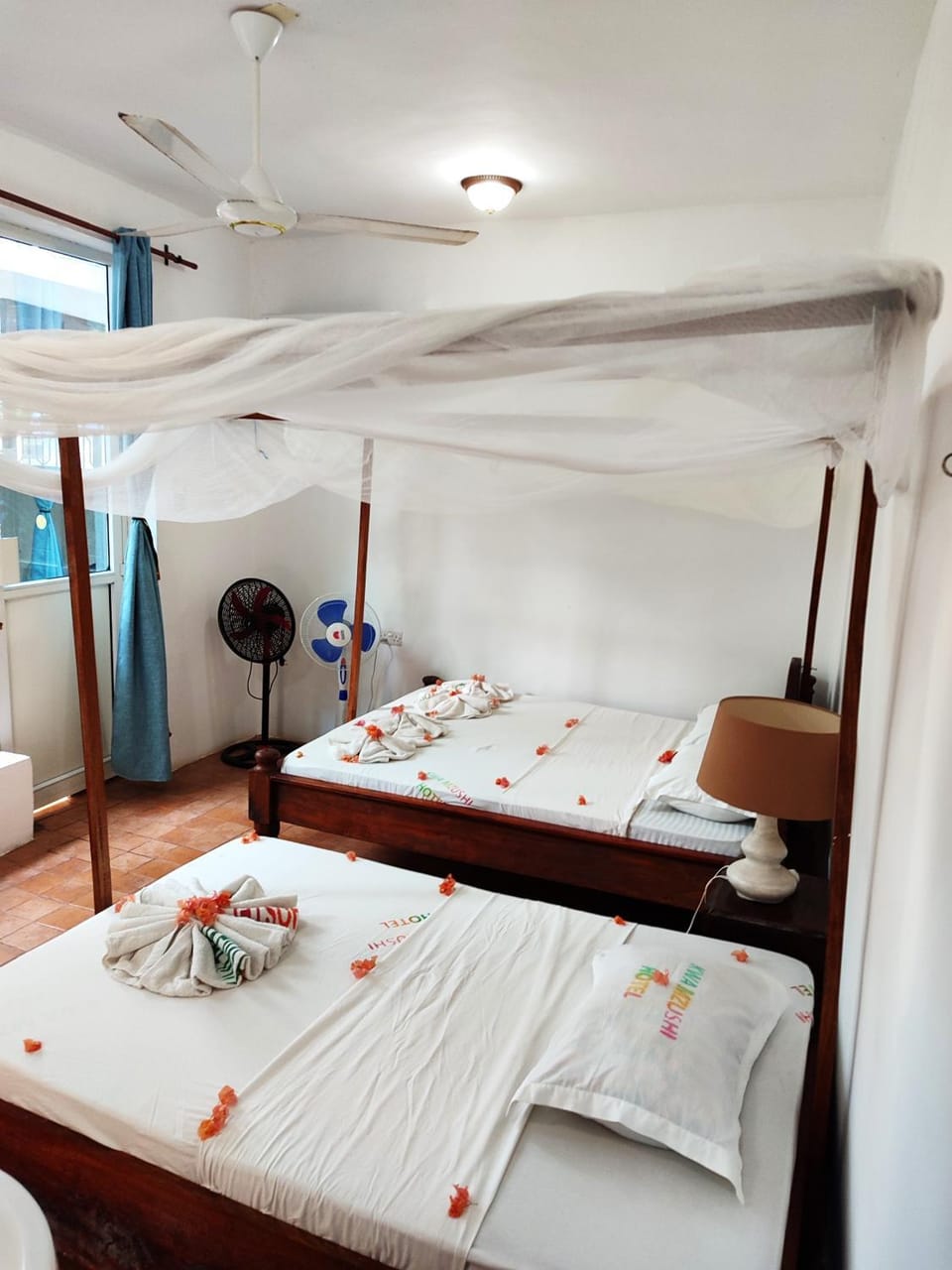 HOMELAND SWAHILI LODGE Nungwi Backpacker Apartments BUDGET Bed and Breakfast in Unguja North Region