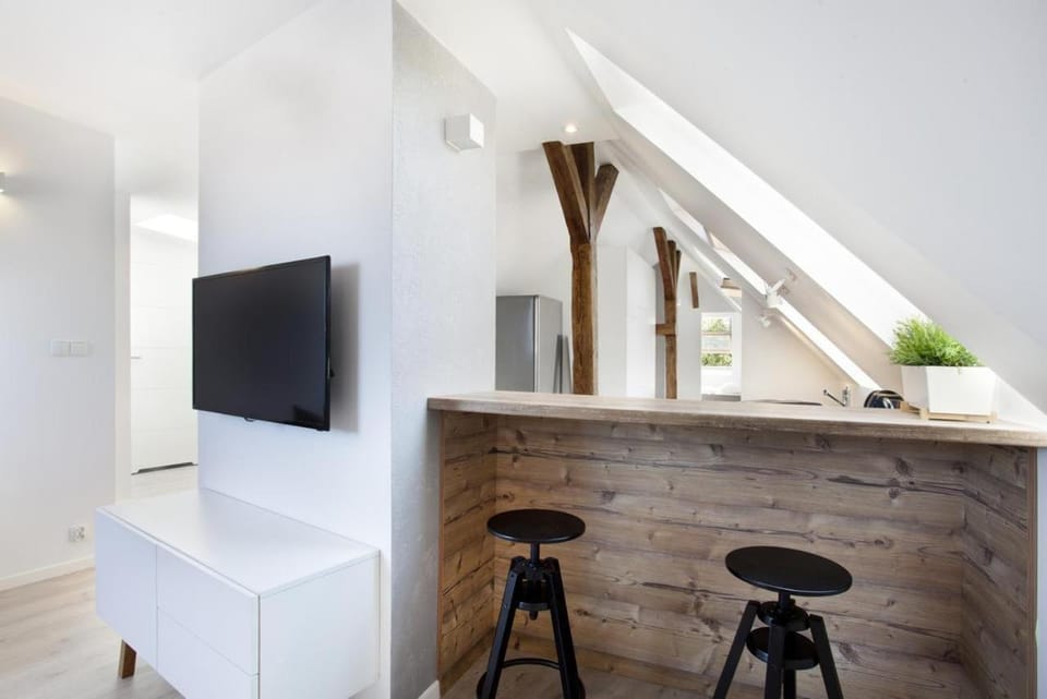 Lounge or bar, Dining area