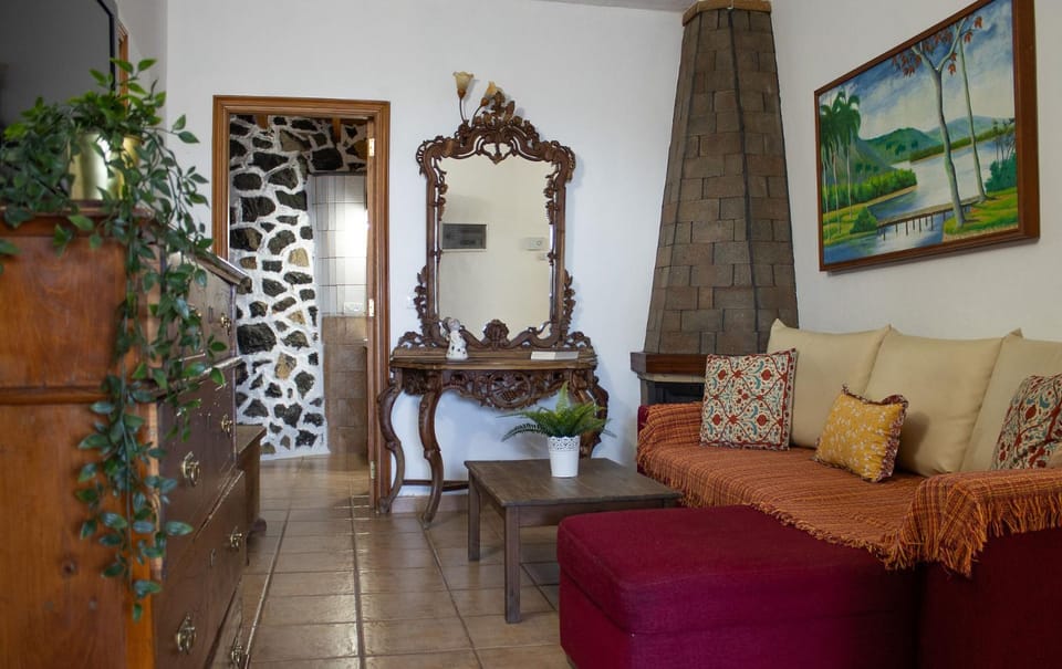 Living room, fireplace