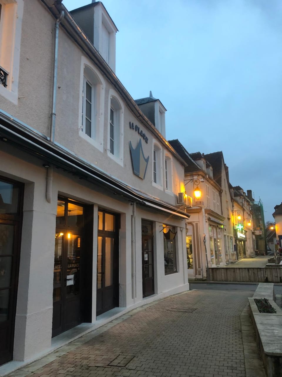 Property building, Facade/entrance
