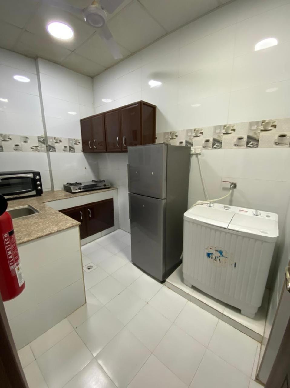Bathroom, Kitchen or kitchenette, minibar, oven, washing machine, dryer