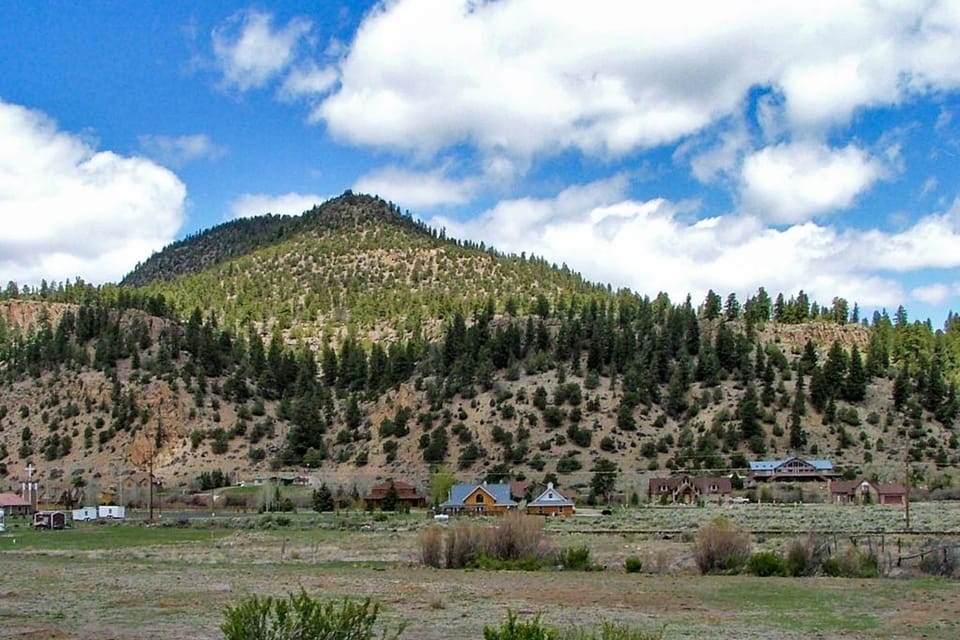 Mountain View Cabin Cabin in South Fork