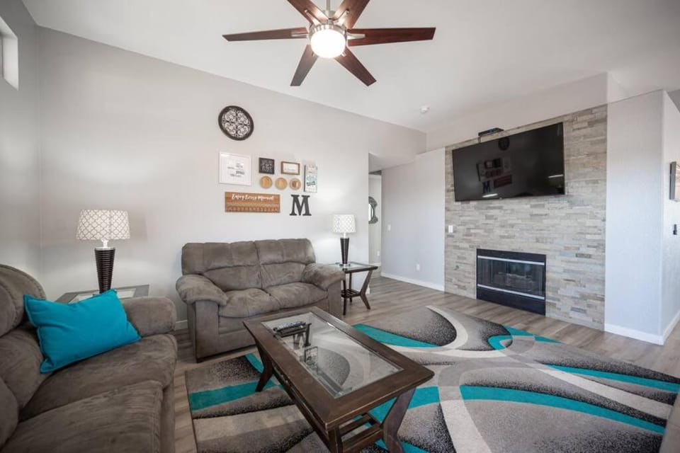 Gorgeous Las Vegas home with RV parking House in North Las Vegas