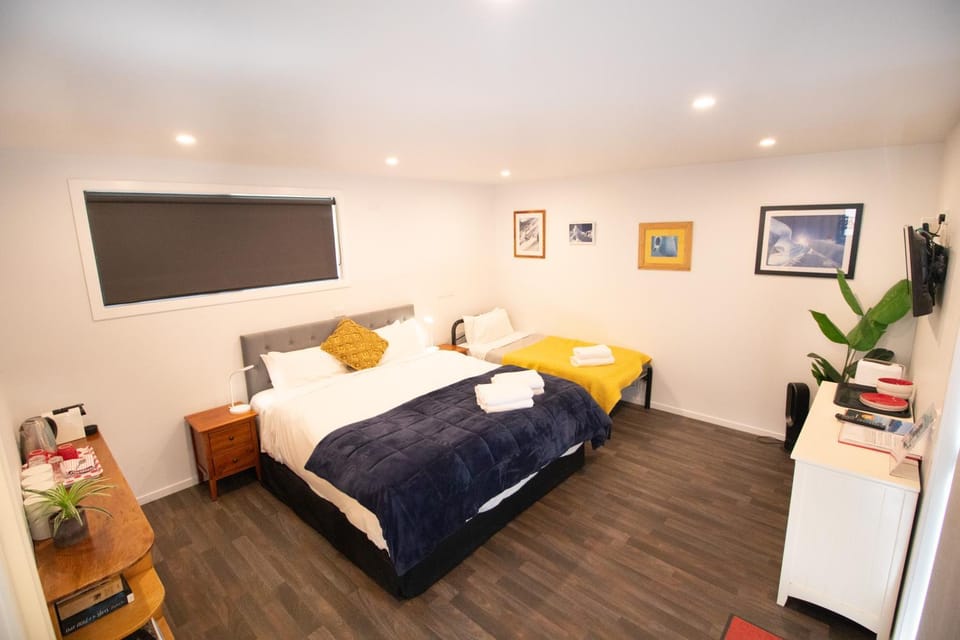 CLASSY CABIN - IN TOWN - SPA POOL Cabin in Queenstown