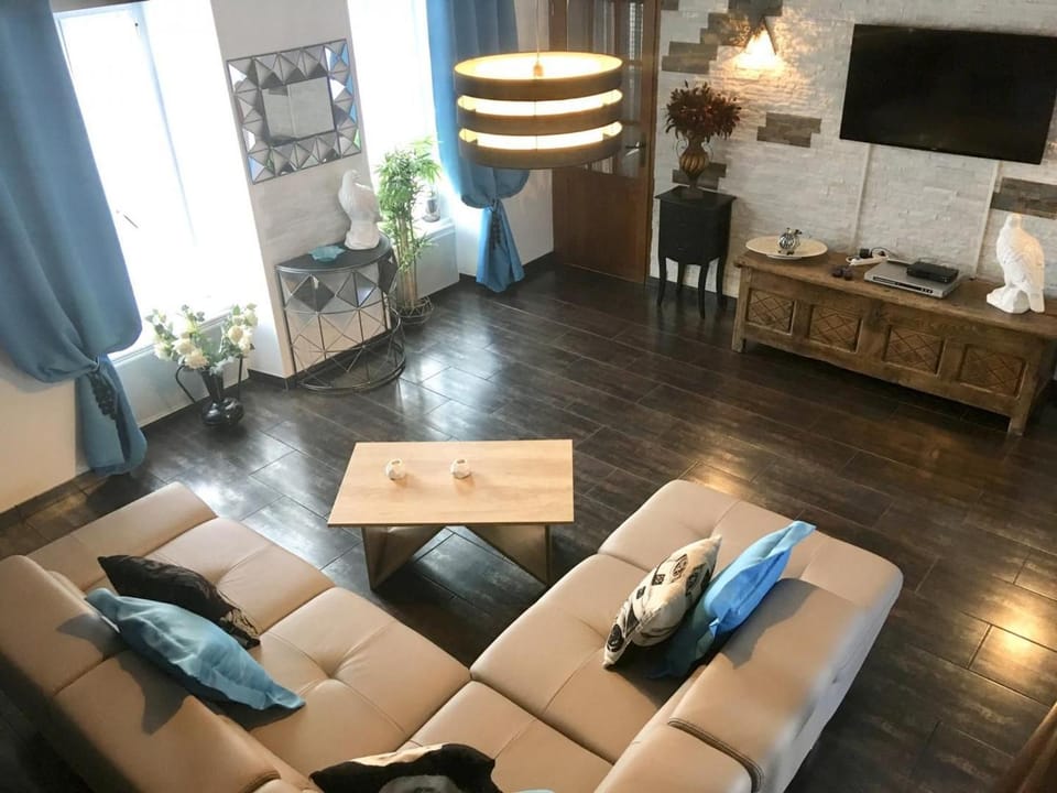 Maison rénovée à la ferme avec jardin privé, WI-FI, pêche, balançoire, trampoline - Brem-sur-Mer - FR-1-426-103 House in Pays de la Loire