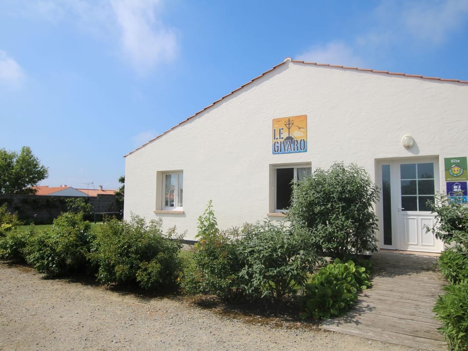 Maison indépendante avec jardin et BBQ, 3 chambres, proche des oiseaux du Marais - FR-1-426-95 House in Pays de la Loire