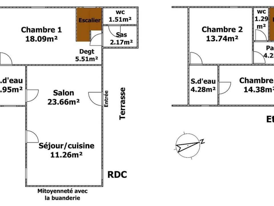 Gîte 18ème avec piscine couverte, terrasse et salle de jeux - 6 pers - FR-1-426-432 House in Pays de la Loire