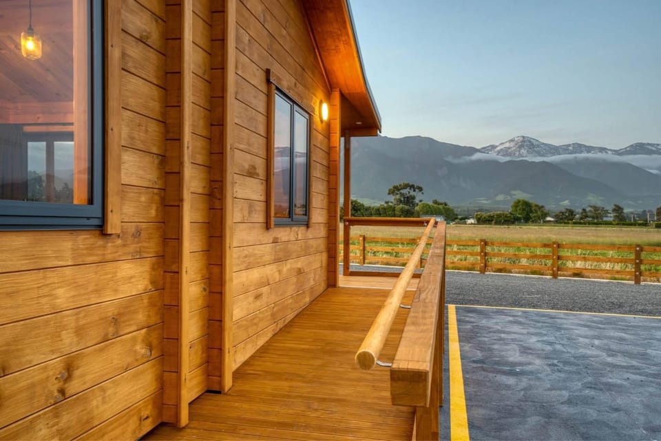 Deerbrooke Kaikōura Chalets - Chalet 2 Chalet in Kaikōura