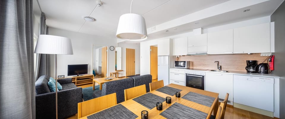 Kitchen or kitchenette, Living room