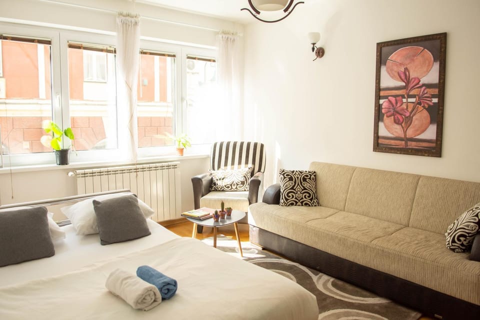 Engadin Studio - Excellent Location Apartment in Sarajevo