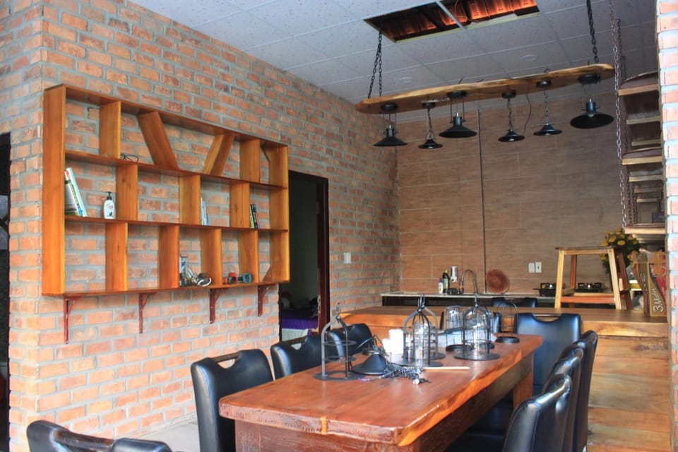 Kitchen or kitchenette, Seating area, Lunch