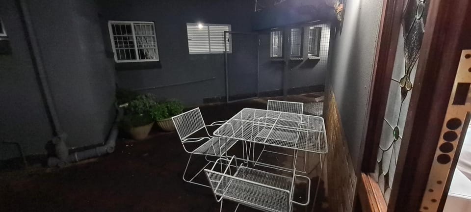 Emmaus Double Room Bed and Breakfast in South Africa
