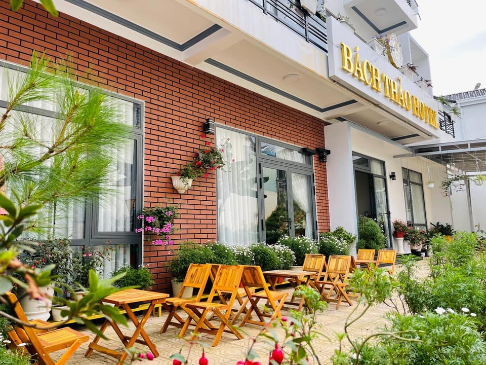 Bách Thảo Hotel Hotel in Dalat