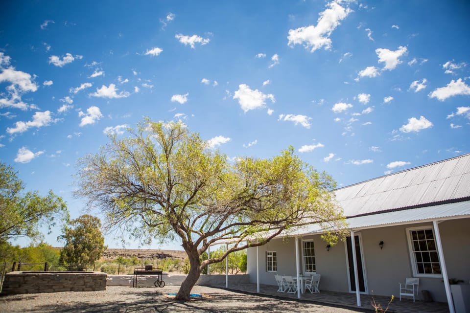 Property building, Garden view, Inner courtyard view