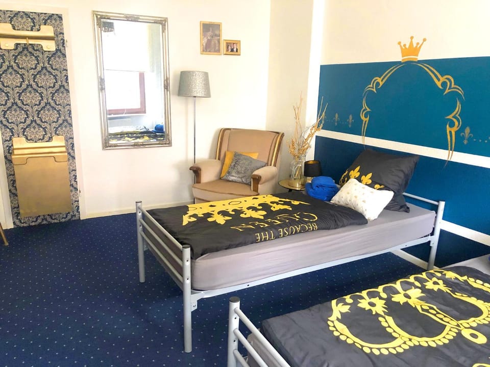 Photo of the whole room