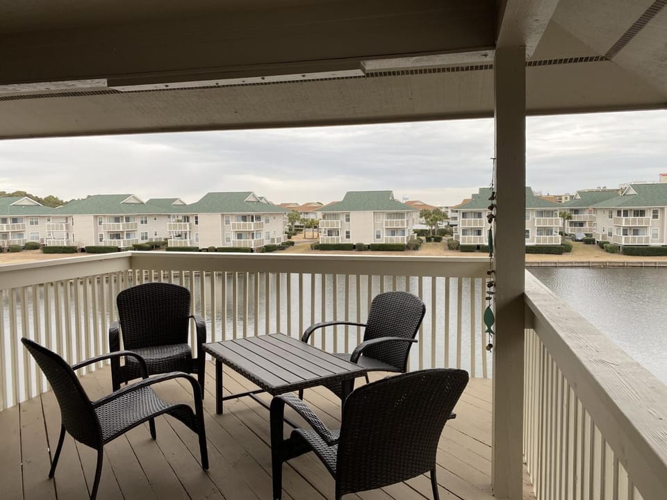 Tilghman Lakes H4 condo Apartment in North Myrtle Beach
