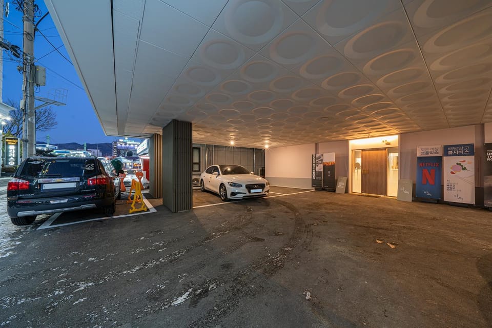 Anook Hotel Daejeon Yongjeon 1st Hotel in South Korea