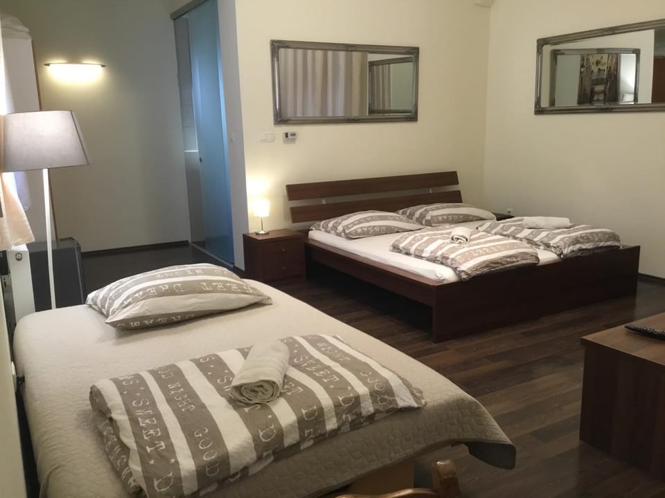 Living room, Bedroom