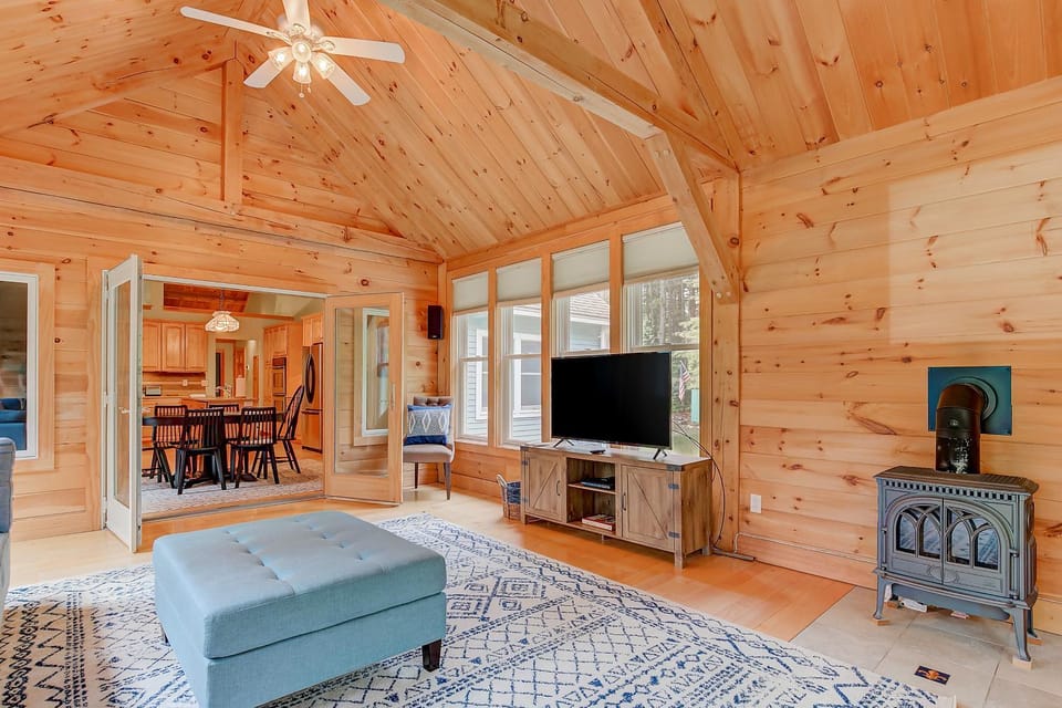 Freedom's Private Retreat House in Freedom