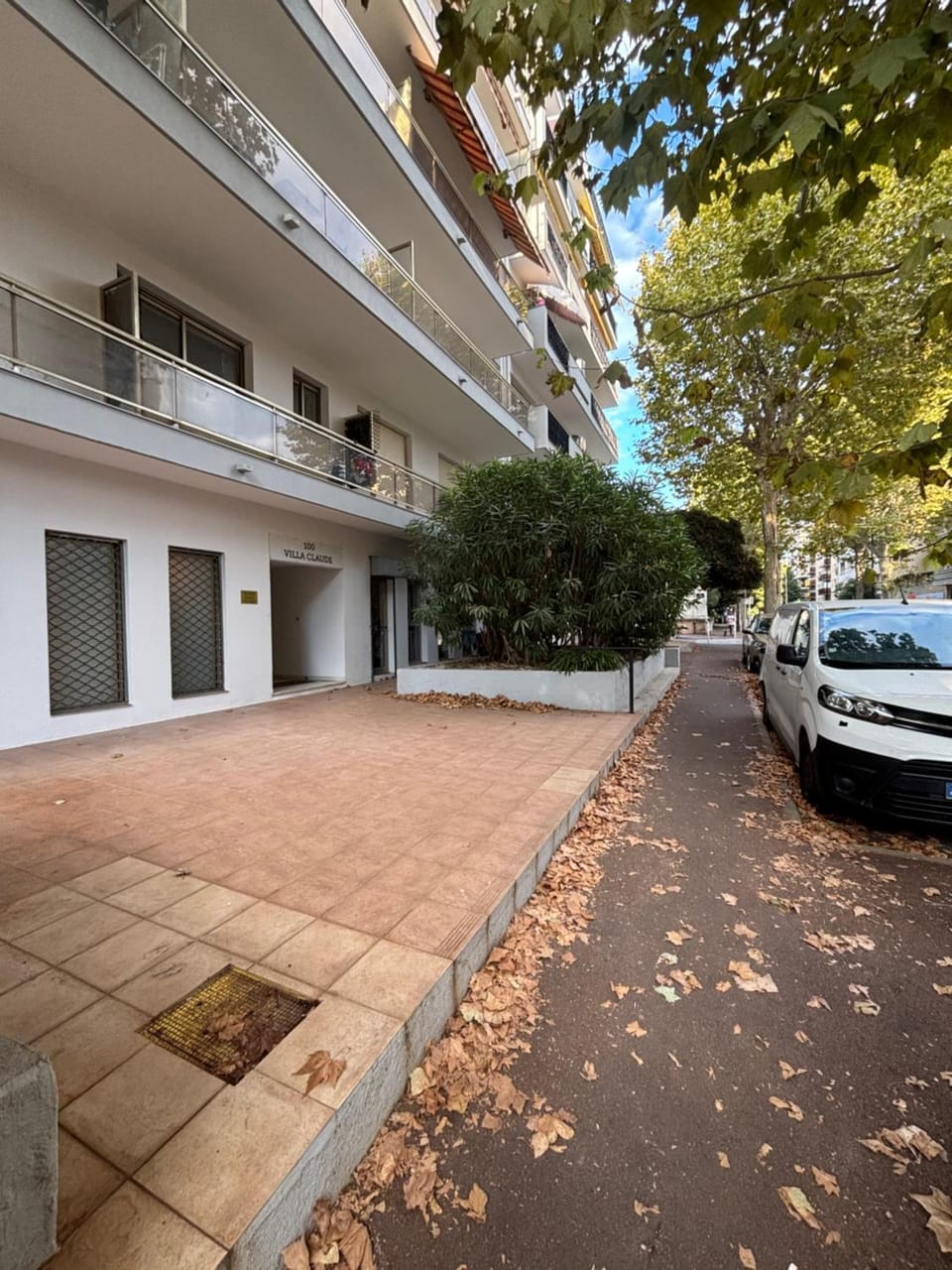 Spacieux F2 climatisé proche de la mer Apartment in Antibes