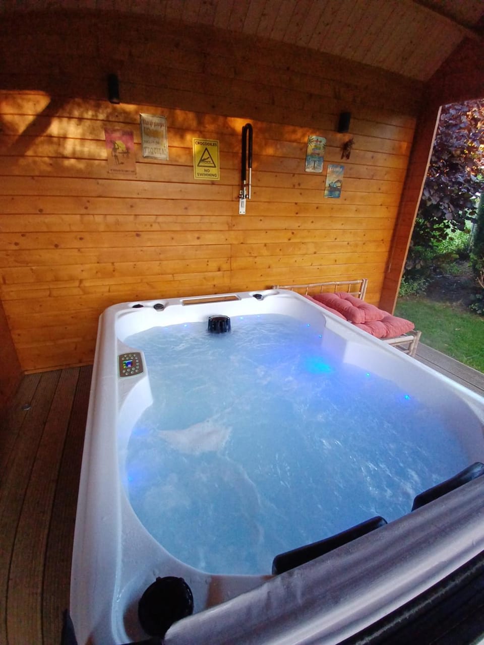 Hot Tub