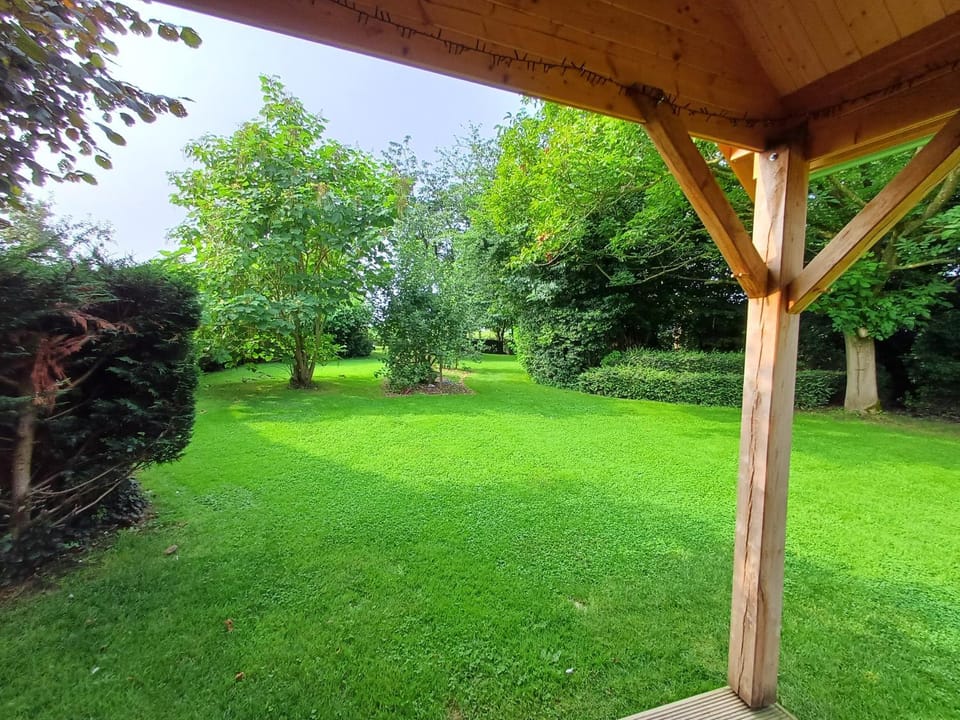 Balcony/Terrace, Garden view