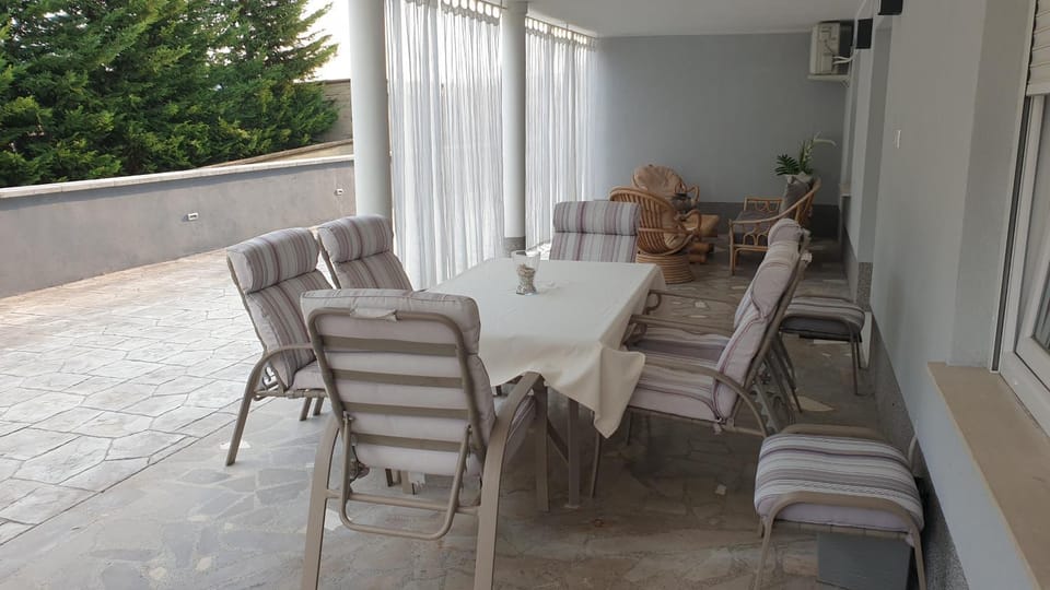 Apartma Pata, Koper - Čežarji Apartment in Slovenia