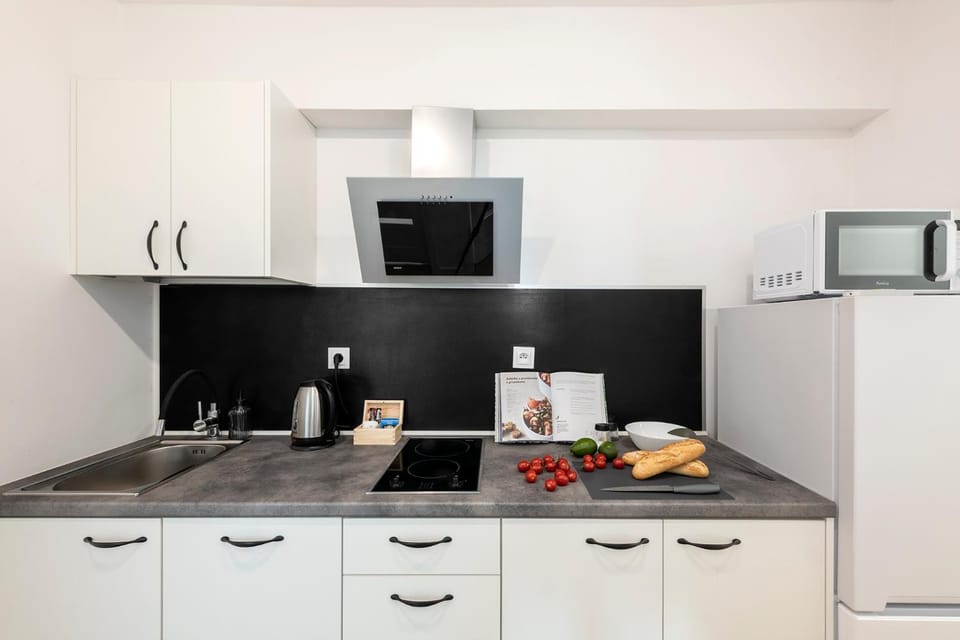 Coffee/tea facilities, Kitchen or kitchenette