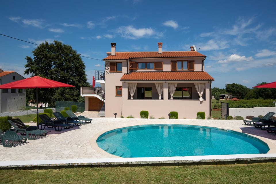 Apartments Lara Apartment in Istria County