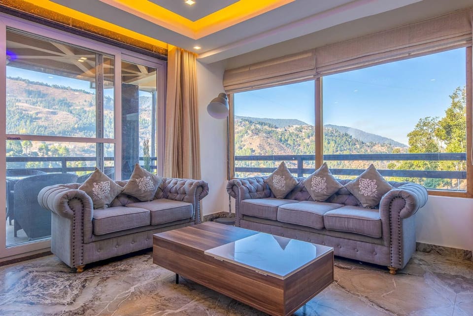 Living room, Mountain view