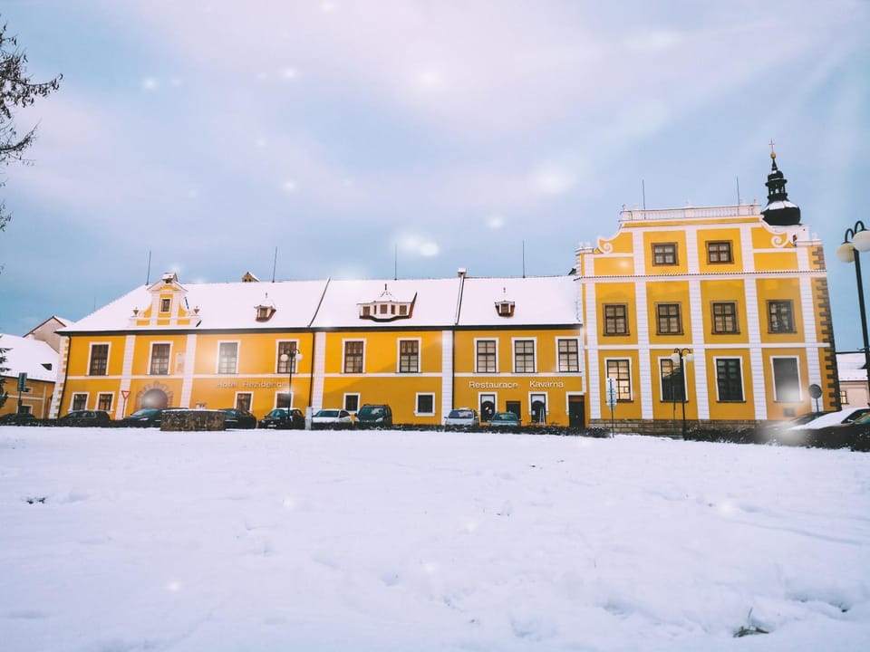 Property building, Winter