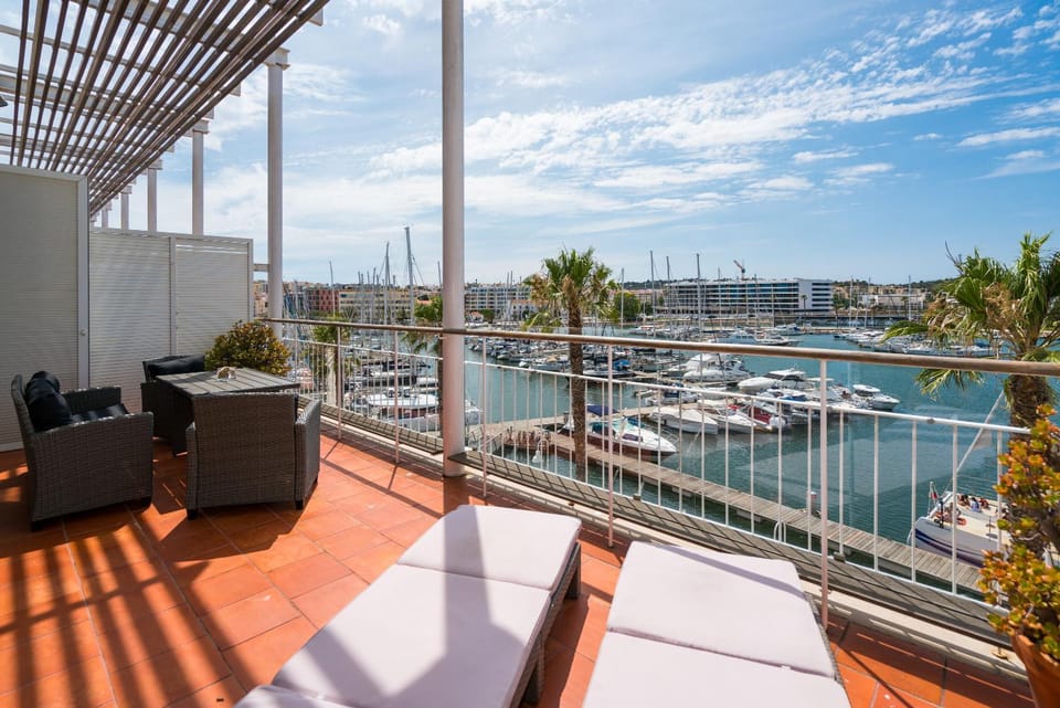Marina de Lagos Penthouse - 250m from beach Apartment in Lagos