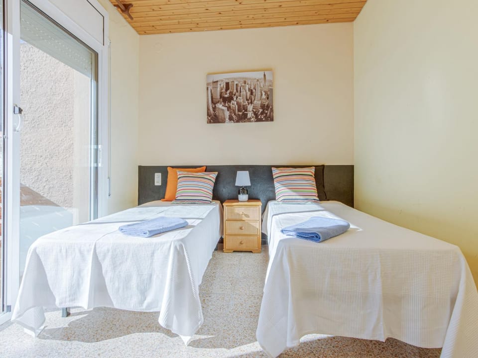 Holiday Home Ushi by Interhome House in Alt Empordà