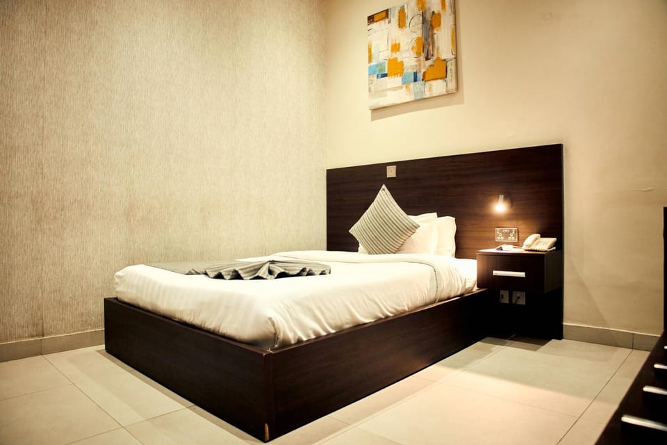 Midindi Hotel Hotel in Accra