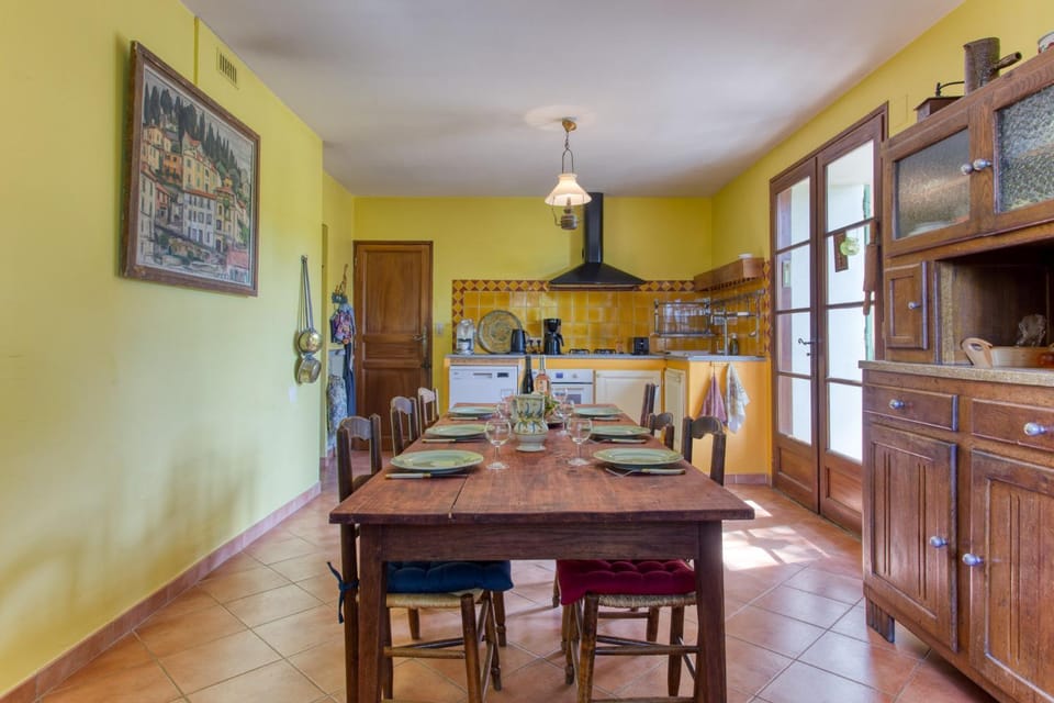 Mas de Bacalan Bed and Breakfast in Mormoiron