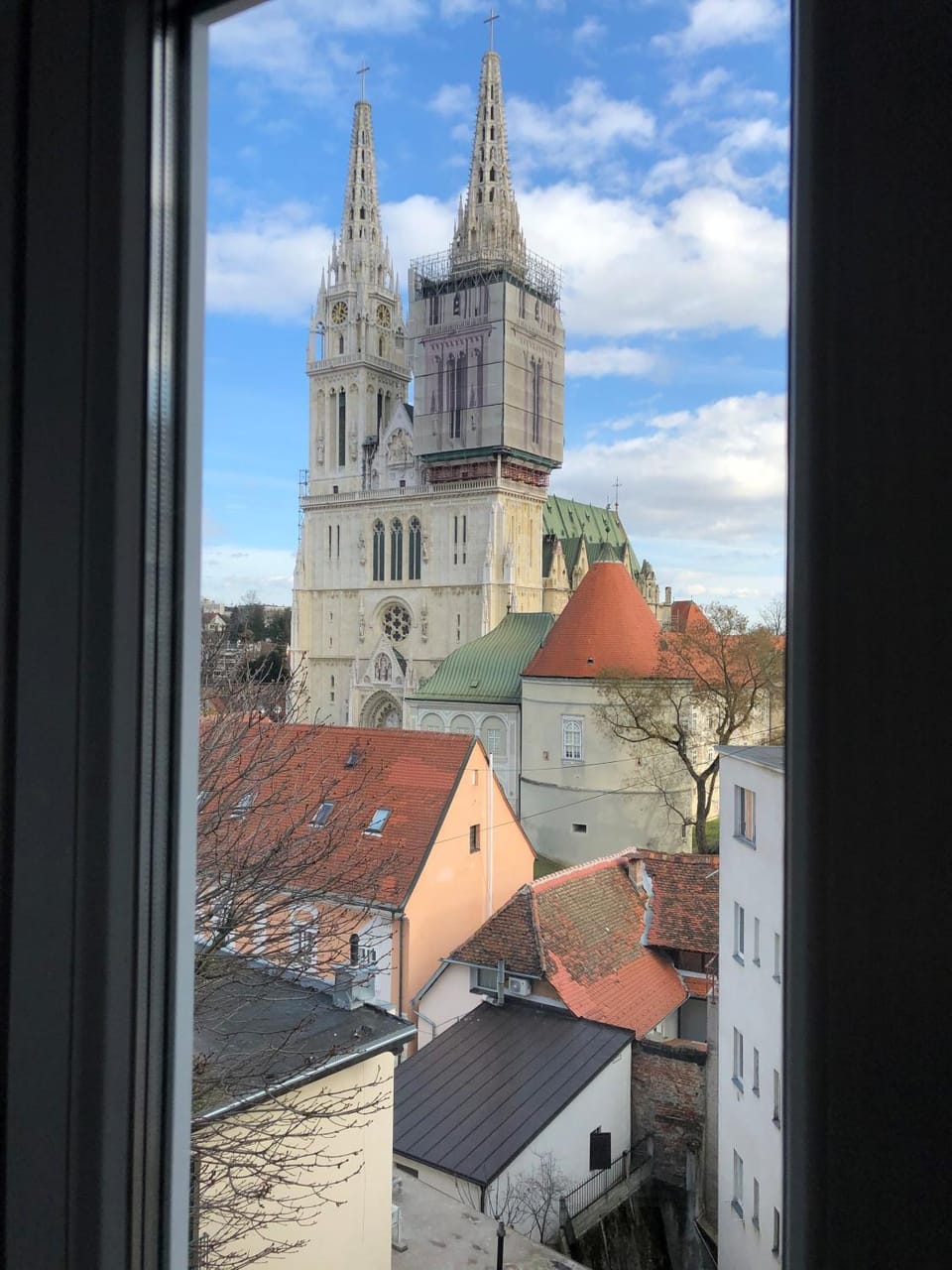 City view, City view