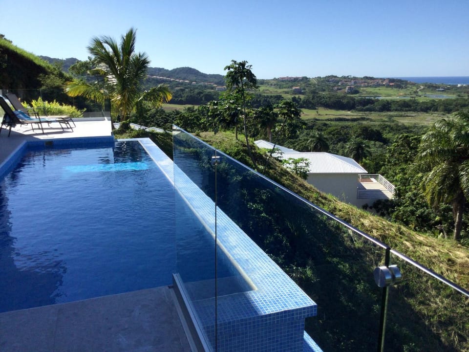 Day, Natural landscape, Pool view, Swimming pool, Swimming pool