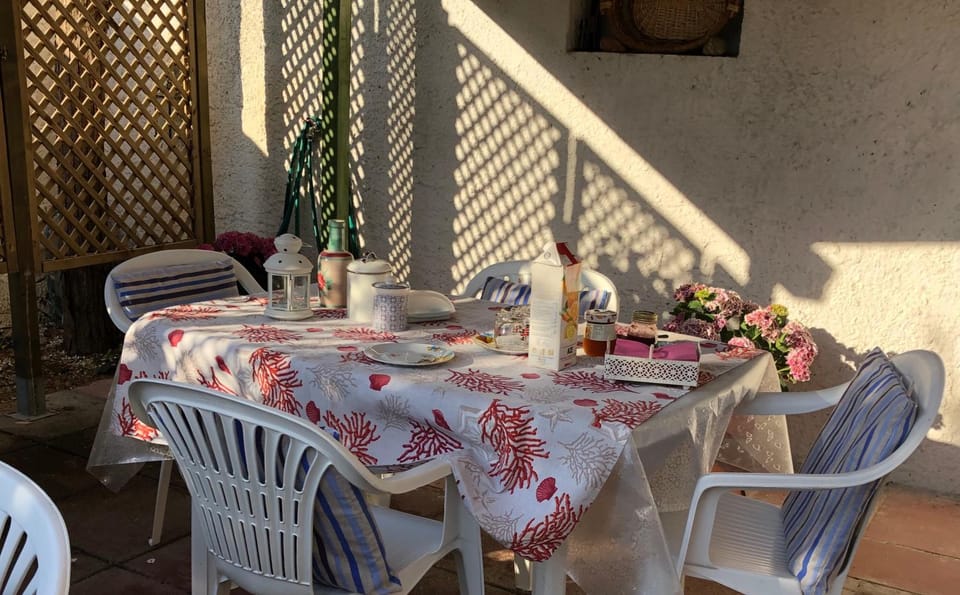 La Lantana Nuova Bed and Breakfast in Quartu Sant'Elena