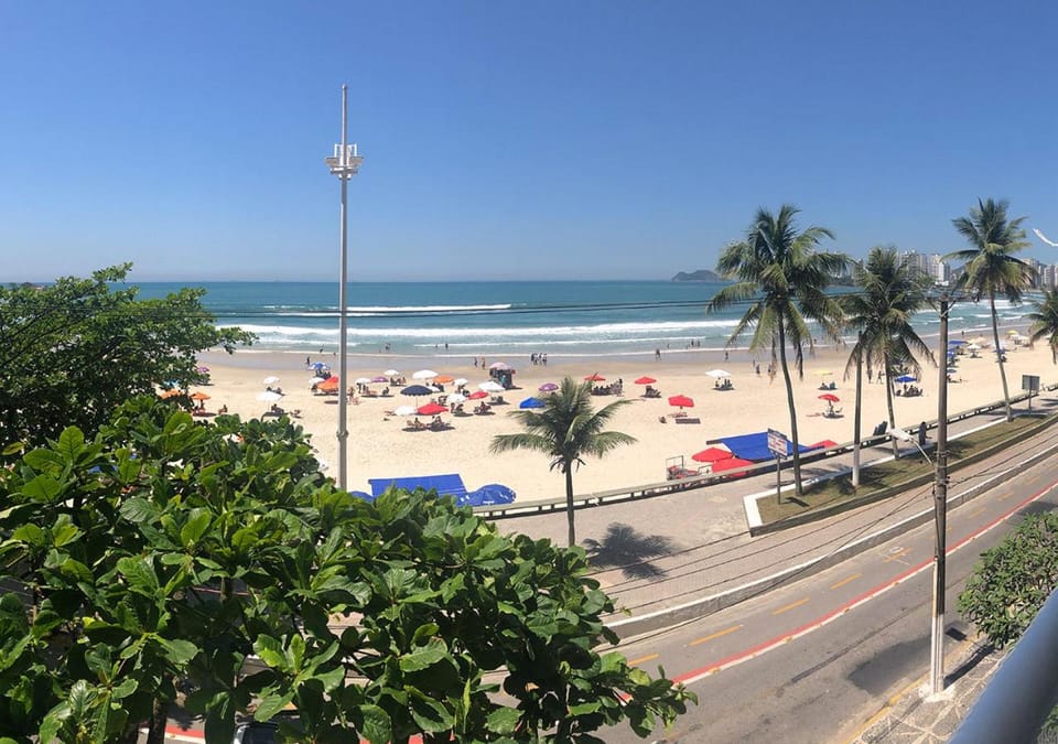 Nearby landmark, Neighbourhood, Beach