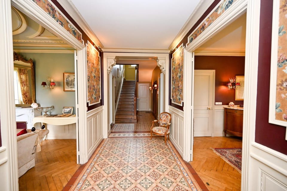 Château de la Chaix Bed and Breakfast in Bourgogne-Franche-Comté