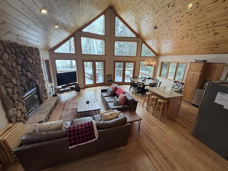 Sandy Cove House in St Germain