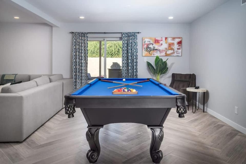 Sunhaven - Private Heated Pool - Walk to Old Town House in Scottsdale