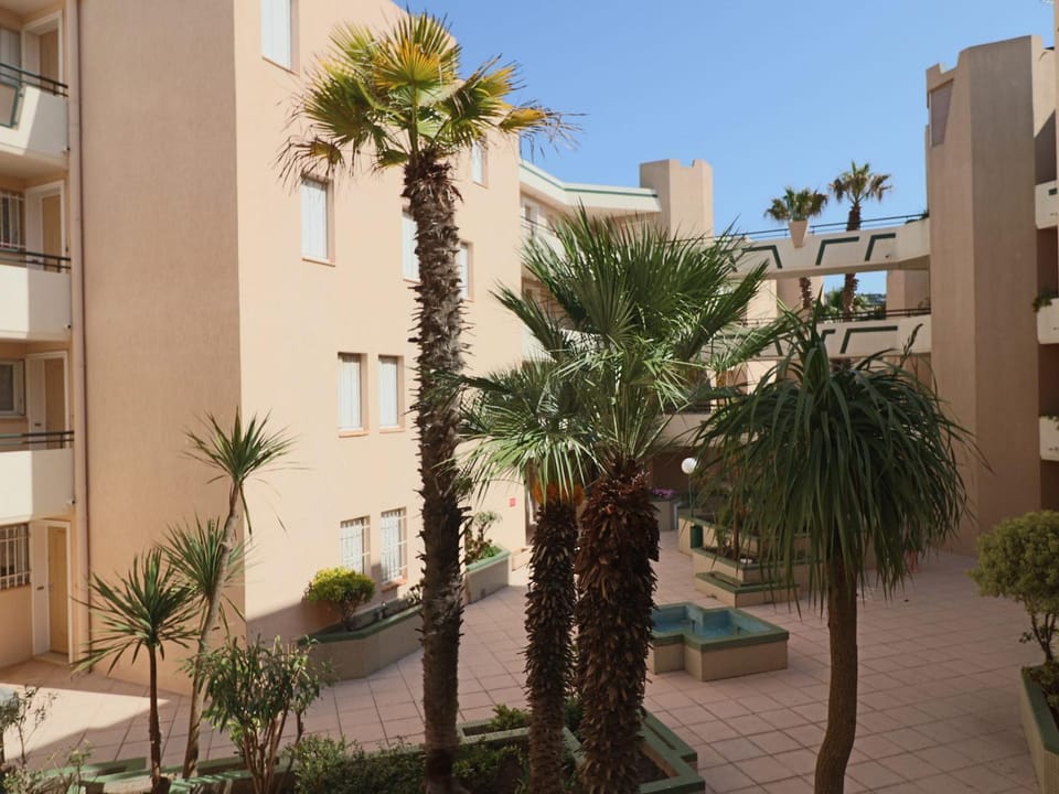 Appartement 35m² 4 pers. avec terrasse face à la mer - FR-1-472A-227 Apartment in Occitanie
