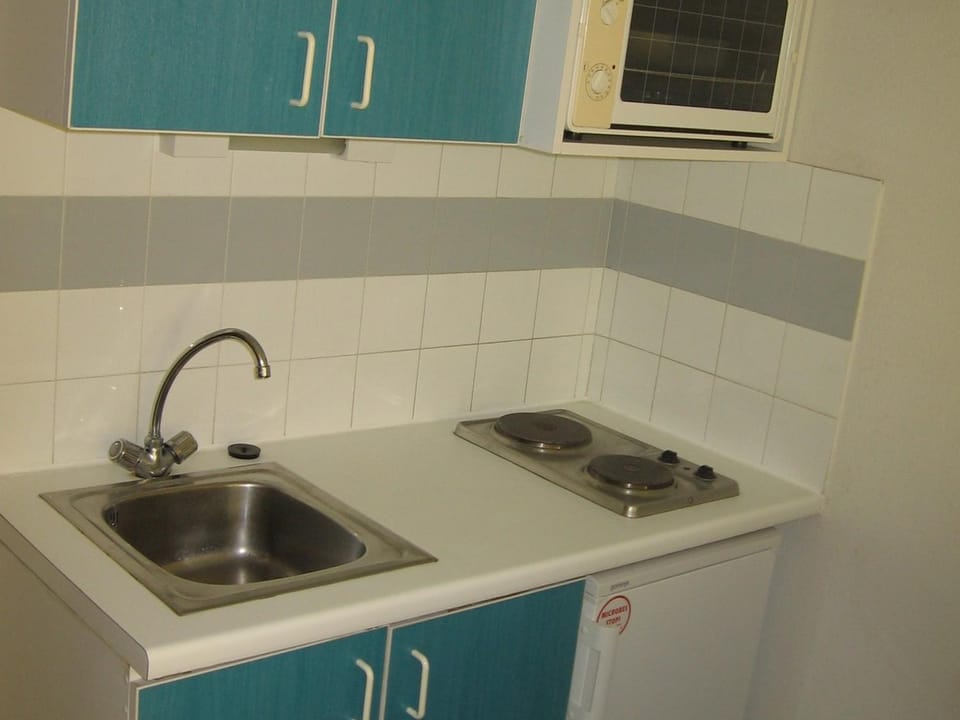 T2 avec loggia, vue bateaux et parking privatif - FR-1-472-107 Apartment in Occitanie