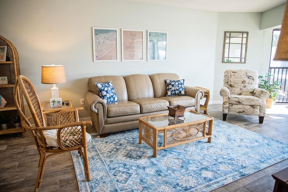Resting Beach Place by Beach Retreats House in Holmes Beach