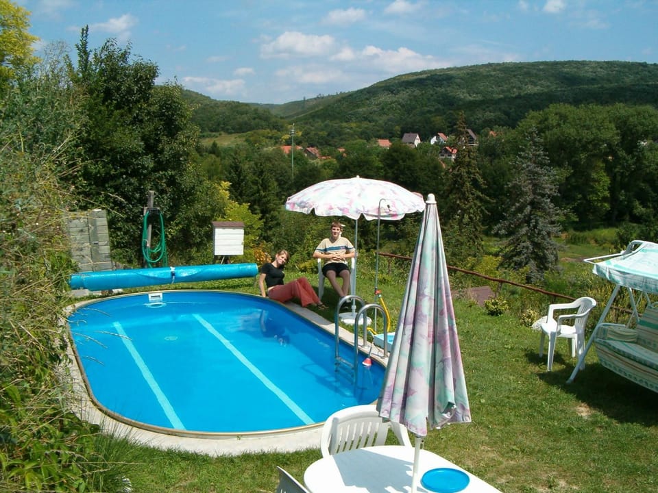 Swimming pool, Swimming pool