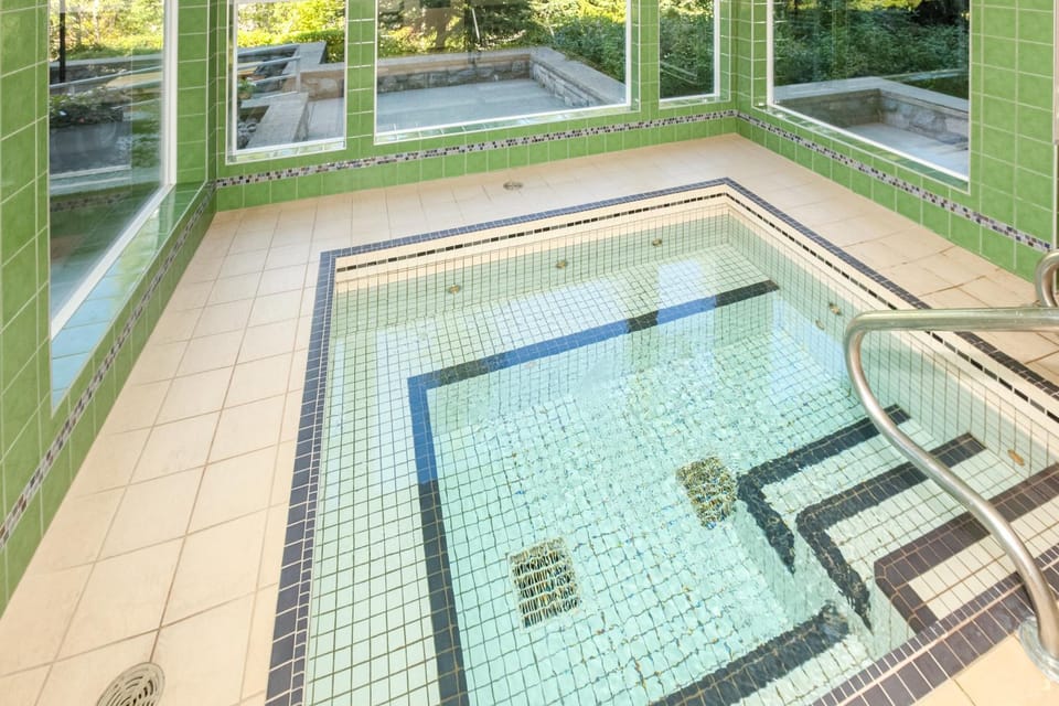 Greystone Lodge 314 Apartment in Whistler