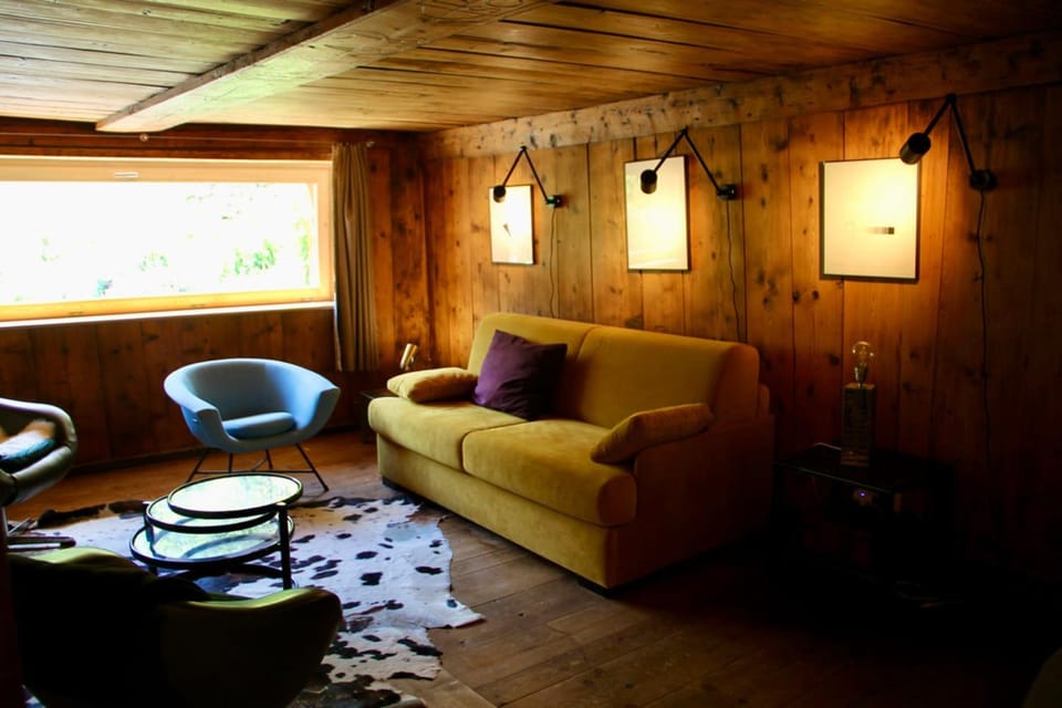 Alpine cocoon Sauna Mountain view Apartment in Les Houches