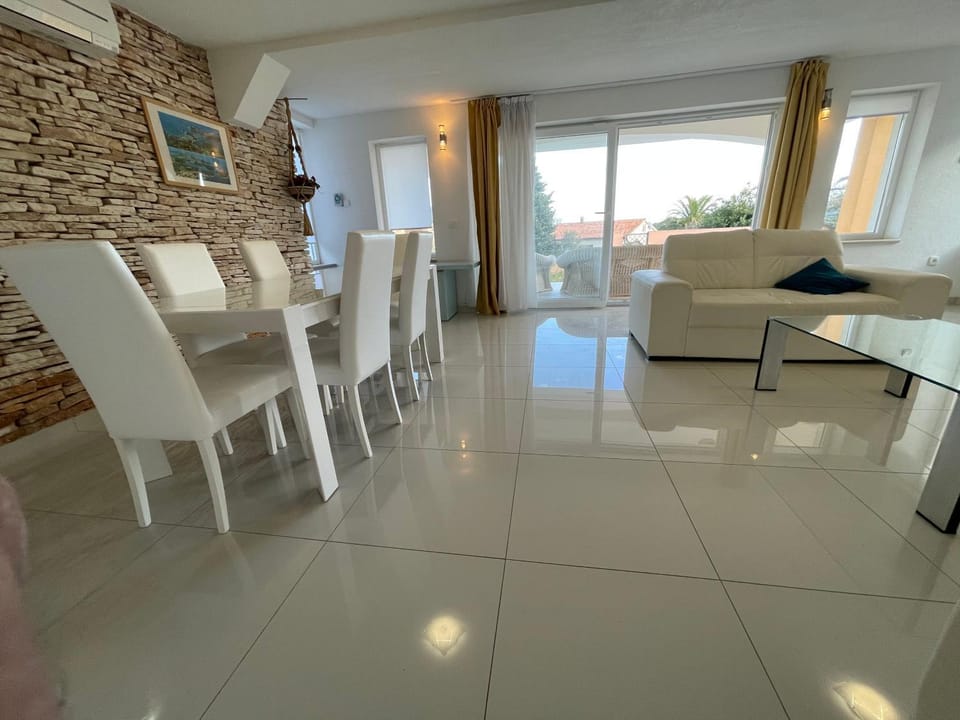 VILLA LINA Villa in Premantura