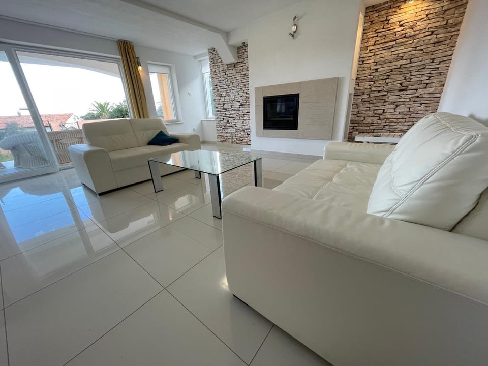 VILLA LINA Villa in Premantura